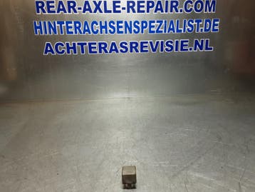 Bosch relais 0332014406, 12 volt 30 ampere. (Interieur), Verzenden, Nieuw, Universele onderdelen