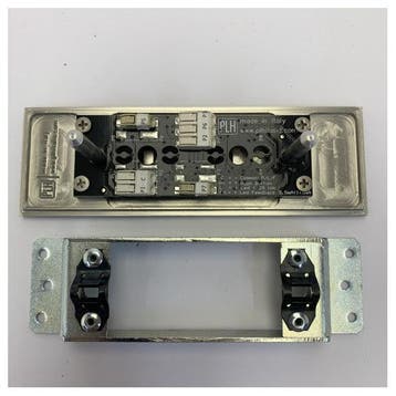 Bieden: PLH Slim 3R Horizontal Switch Panel - Luxe Yacht Ha, Watersport en Boten, Ophalen of Verzenden, Nieuw, Elektra en Verlichting