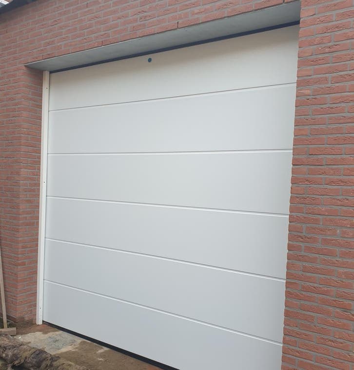Elektrische Sectionaal Garagepoort Div afm b.v 300x215 € 815, Doe-het-zelf en Verbouw, Deuren en Horren, Garagedeur, Nieuw, Metaal