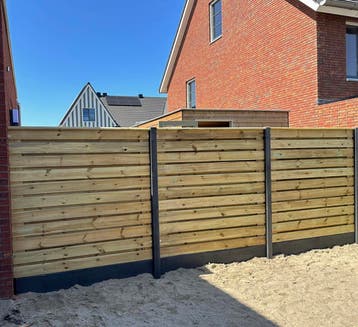Houtbeton schutting | Grenen 21 planken | €110 per meter!, Tuin en Terras, Schuttingen, Nieuw, Hout, 1 tot 2 meter