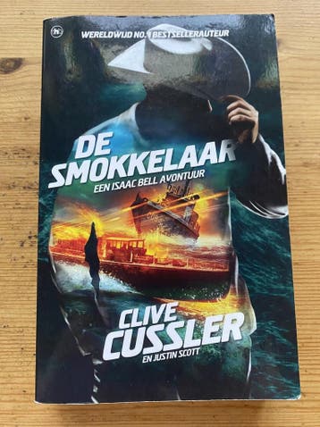 De smokkelaar - Clive Cussler 9789044360158, Verzenden, Zo goed als nieuw, Clive Cussler