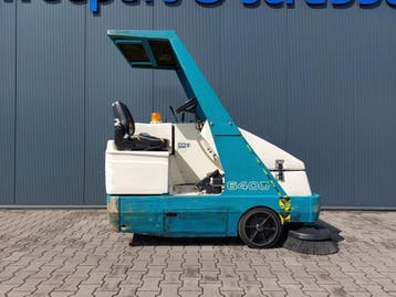 Tennant 6400 veegmachine, Ophalen of Verzenden, Zo goed als nieuw, Tennant
