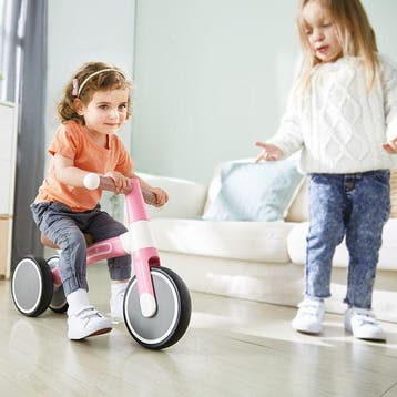Hape loopfiets peuter roze - balans van €59,99 voor €30,00, Ophalen of Verzenden, Nieuw