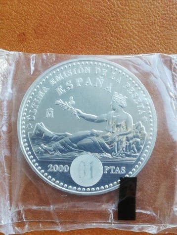 Spanje. 2000 Pesetas 2001 (Zonder minimumprijs)