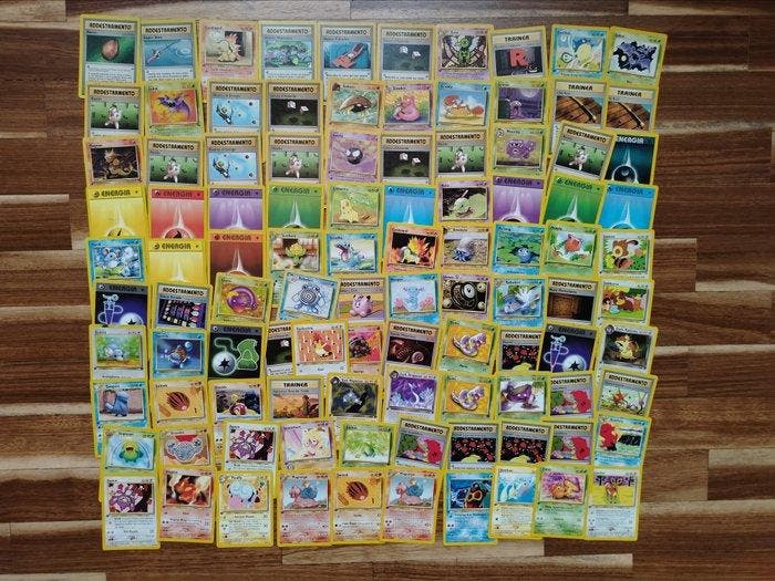 Pokémon - 101 Bulk kaarten First edition, Hobby en Vrije tijd, Verzamelkaartspellen | Pokémon