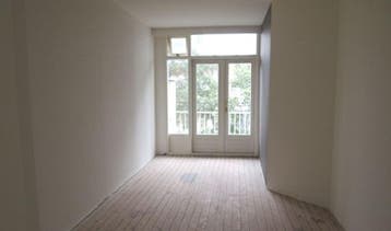 Te Huur 4 Kamer Appartement Dordtselaan In Rotterdam, Huizen en Kamers, Huizen te huur, Rotterdam, Direct bij eigenaar, Appartement