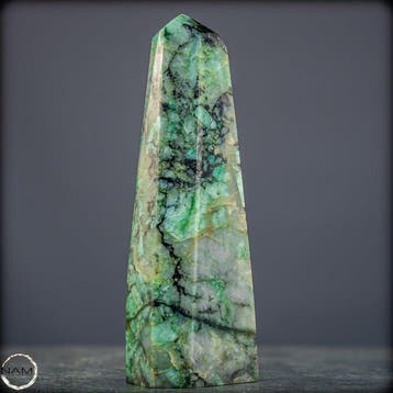 Majestueus smaragdobelisk uit de legendarische Muzo-mijn –