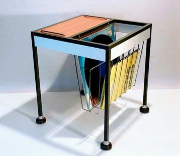 Tomado - Adriaan Dekker - Bijzettafel - Tomado lectuurtafel, Antiek en Kunst