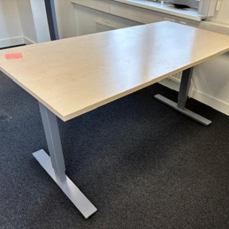 (MDK-107251) Zit-sta slingerbureau 160x80 cm, zilver onde..., Huis en Inrichting, Bureaus, Gebruikt, Ophalen of Verzenden