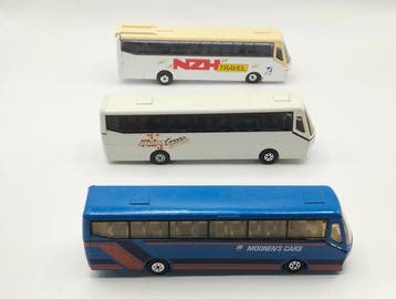 EFSI H0 - Modeltreinvoertuigen (3) - Drie VDL Bova bussen in, Nieuw