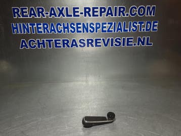 Raamslinger Opel Kadett C, zwart met chroom. (Interieur), Verzenden, Gebruikt, Opel