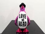 Van Apple - Penguin - Love Me Hard