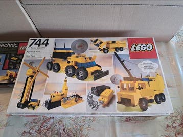 Lego Set - Technic - 744 et 8040, Nieuw