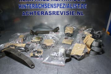Diverse Opel Kadett D, Ascona C onderdelen. (motorruimte), Verzenden, Nieuw, Opel