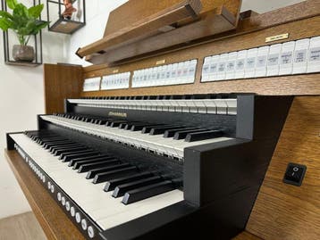 Johannus Opus 360, Zo goed als nieuw, 3 klavieren, Orgel