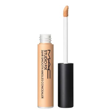 MAC Cosmetics - Studio Fix 36HR Concealer - NC17, Ophalen of Verzenden, Nieuw, Gehele gezicht, Make-up