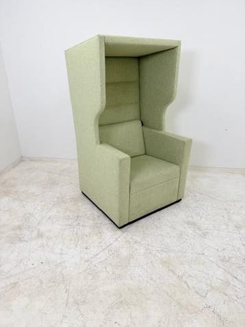 Casala Palau Tank High back akoestische fauteuil lichtgroen, Vergader- of Presentatieruimte, Ophalen of Verzenden, Gebruikt, Stoel
