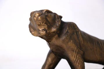 De Brullende Tijger – Vintage Japans bronzen beeld op