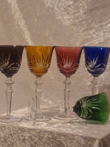 Wijnglas (5) - Kristal - Glazen en kristal Roemer