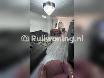 Den Haag flat ruilen voor een huis in Zoetermeer, Huizen en Kamers, Woningruil, Den Haag