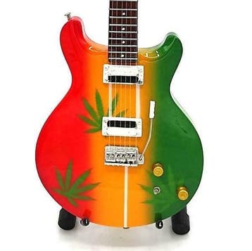 Miniatuur replica Rasta gitaar - Bob Marley, Ophalen of Verzenden, Nieuw, Pop, Beeldje of Miniatuur