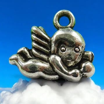 4 x Metalen bedeltje engeltje 13 x 13 x 3 mm – oogje 2 mm., Ophalen of Verzenden, Nieuw, Kraal