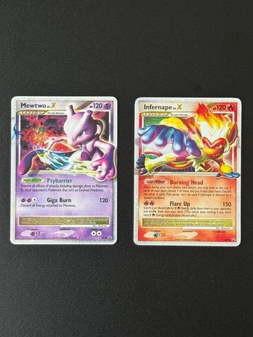 Pokémon - 2 Card - Mewtwo, Infernape DP28; DP10 Full art,, Hobby en Vrije tijd, Nieuw