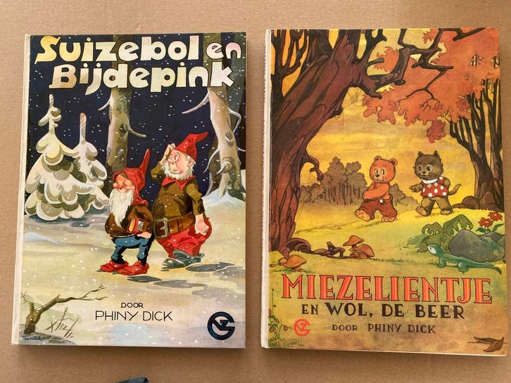 Phiny Dick - Marten Toonder - 2 boeken in goede staat, Verzamelen, Stripfiguren, Boek of Spel, Gebruikt, Ophalen of Verzenden