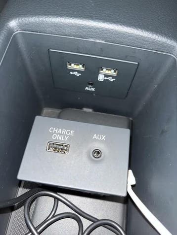 Apple CarPlay Retrofit + USB Upgrade | Audi VW Seat Skoda, Mobiele service, Overige werkzaamheden