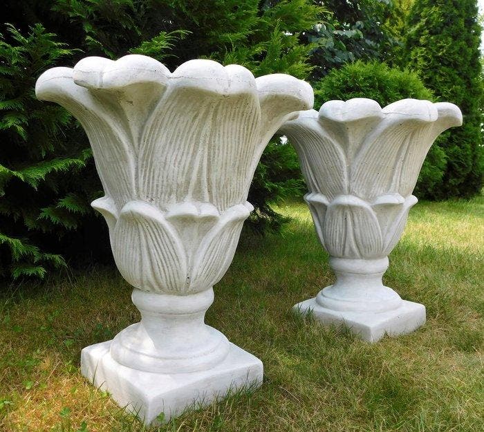 Bloempot - beton - Een paar grote witte tuinpotten, Antiek en Kunst, Curiosa en Brocante