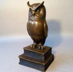 sculptuur, The wise owl - 23 cm - Bronzen beeld de wijze uil