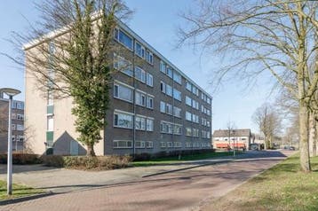 Te Huur 4 Kamer Appartement J.J. van Deinselaan In Enschede, Direct bij eigenaar, Overijssel, Enschede, Appartement