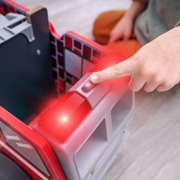 KidKraft Houten brandweerkazerne met 17 accessoires, licht e, Kinderen en Baby's, Verzenden, Nieuw