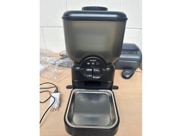 MYBOT P5 - Automatische Voerbak - App-bediening - Kantelbare, Verzenden