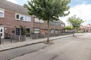 Te huur: Huis Hendrik van Veldekestraat in Heerlen, Limburg, Heerlen