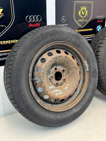 2 stuks 185/65R15 Opel Combo stalen velgen met zomerbanden, 15 inch, Banden en Velgen, 185 mm, Zomerbanden