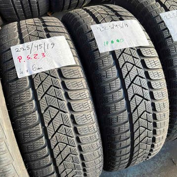 2 x Pirelli 225-45-19 Winterbanden 6mm, 19 inch, Gebruikt, Band(en), Personenwagen