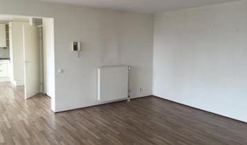 Te Huur 3 Kamer Appartement Laan op Zuid In Rotterdam, Huizen en Kamers, Huizen te huur, Rotterdam, Direct bij eigenaar, Appartement