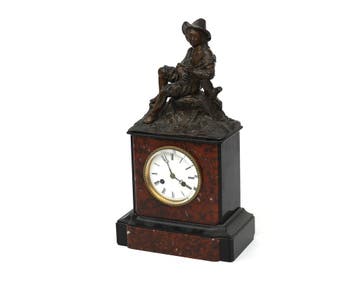 Een schouwpendule, Frankrijk, 19e eeuw