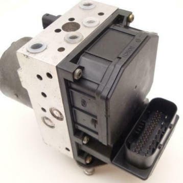 ABS Audi A8 D3 4E0910517B 4E0614517BC 4E0614517M, Ophalen of Verzenden, Gereviseerd, Audi