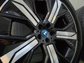 Demo BMW IX 21 inch velgen zomerbanden 1011 velgen COMPLEET, 255 mm, Banden en Velgen, Nieuw, Personenwagen