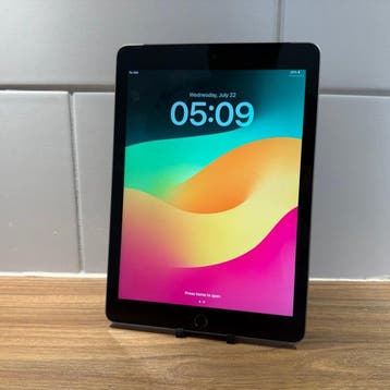 Apple iPad (6th Generation) 32GB Wifi + Cellular - Mobiele, Nieuw