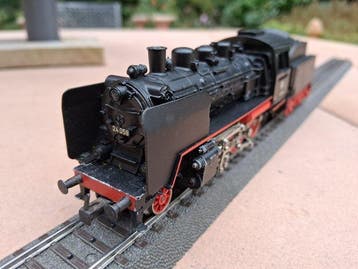 Märklin H0 - 3003 - Stoomlocomotief met tender (1) -, Nieuw