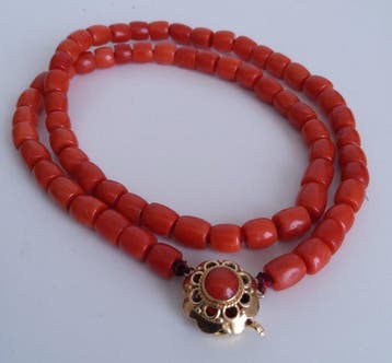 Ketting - 14 karaat Geel goud - Bloedkoraal