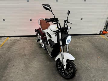 Online veiling: Sunra, Miku Super, e-motor, Diversen, Nieuw