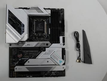 [RETOURDEAL] ASUS ROG Strix Z690-A GAMING WIFI D4 [Tweede..., Ophalen of Verzenden, Nieuw