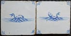 Tegel - 2 antieke Delftsblauwe tegels met walvissen. -