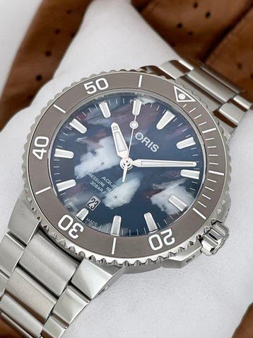 Oris - Aquis Date Upcycle Automatic - Zonder minimumprijs -, Nieuw