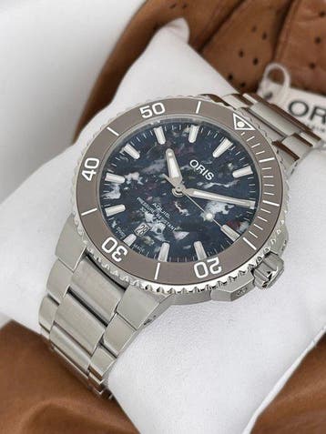 Oris - Aquis Date Upcycle Automatic - Zonder minimumprijs -, Nieuw