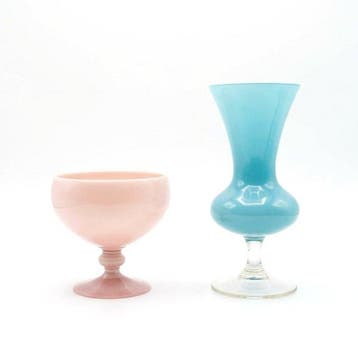 Vaas (2) - Opaline glas - Snoepdoos / bonbons